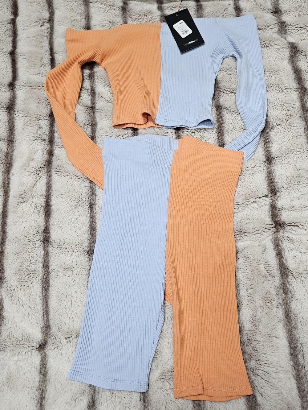 Fashion Nova Two-Tone Ribbed 2 Piece Set in Light Blue & Orange